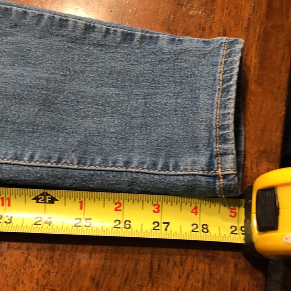 Old Navy Rockstar Pull On Mid Rise Skinny Jeans - Picture 10 of 10